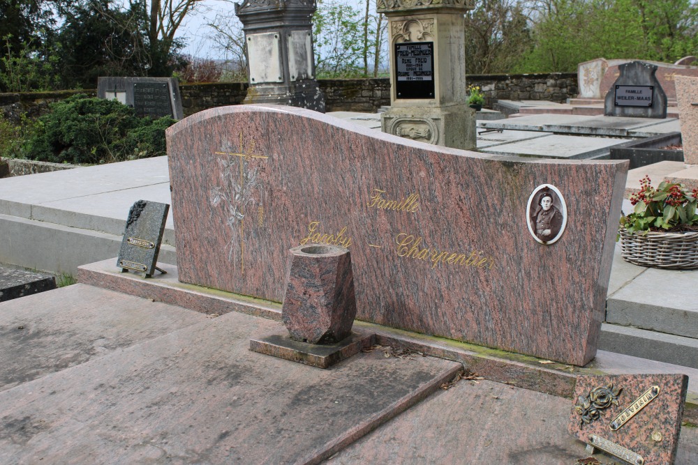 Belgian Graves Veterans Sterpenich