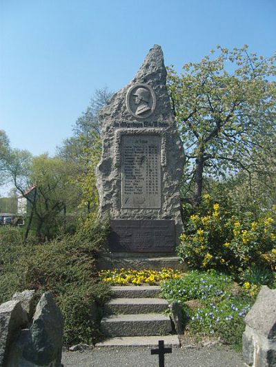 Oorlogsmonument Dehnitz #1