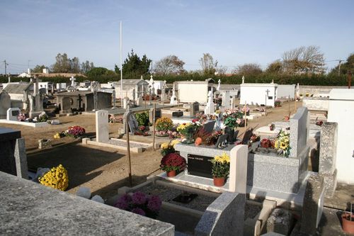 Oorlogsgraven van het Gemenebest Saint-Denis-d'Olron #1