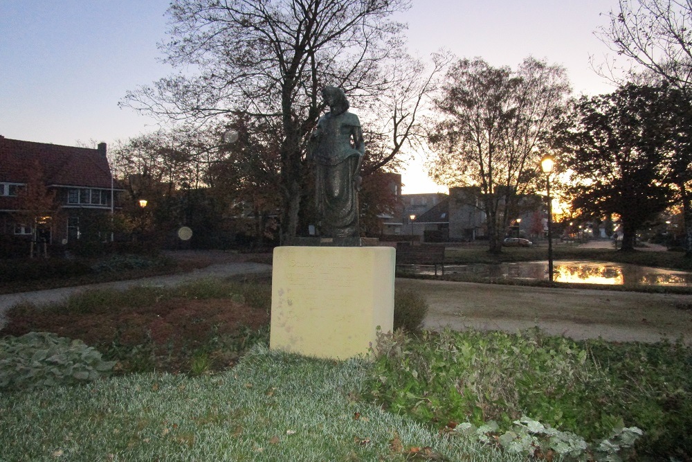 Monument 1940 - 1945 Nijkerk #4