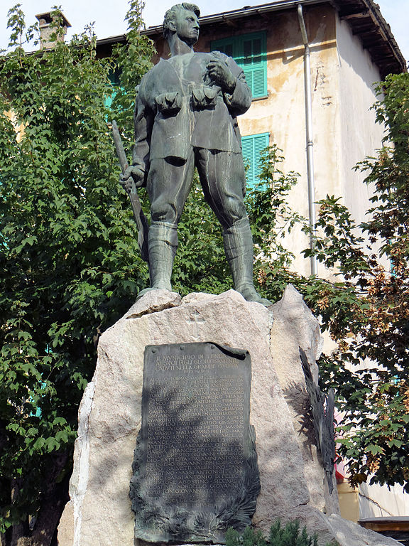 Oorlogsmonument Tende