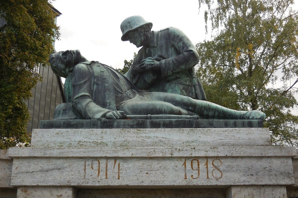 War Memorial Bergen #2