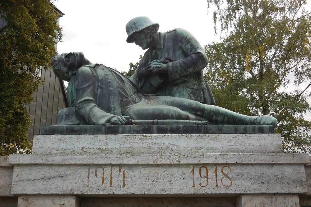 Oorlogsmonument Bergen #2