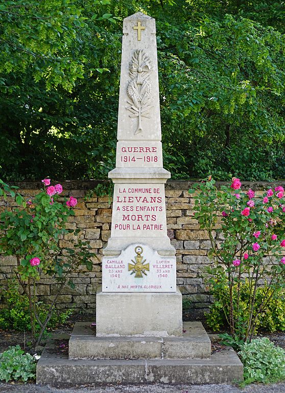 Oorlogsmonument Liévans #2
