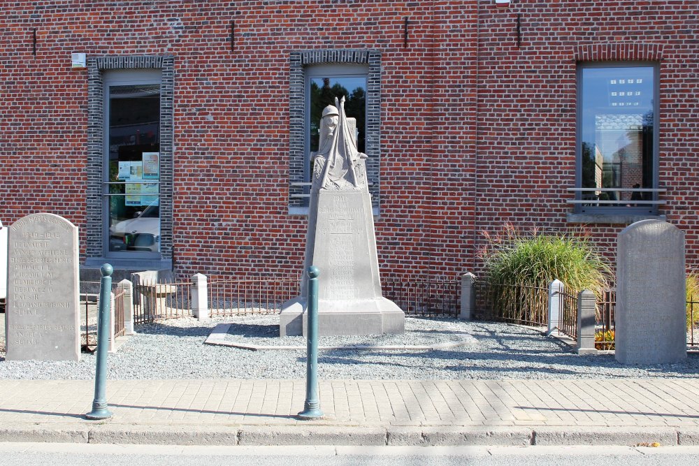 Oorlogsmonument Graty #1