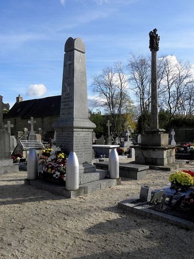 Oorlogsmonument Minihy-Tréguier #1