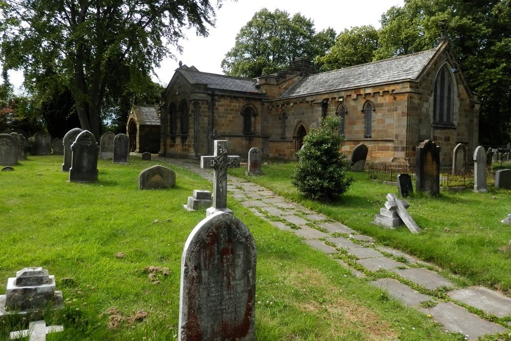 Oorlogsgraven van het Gemenebest St. Cuthbert Churchyard #1