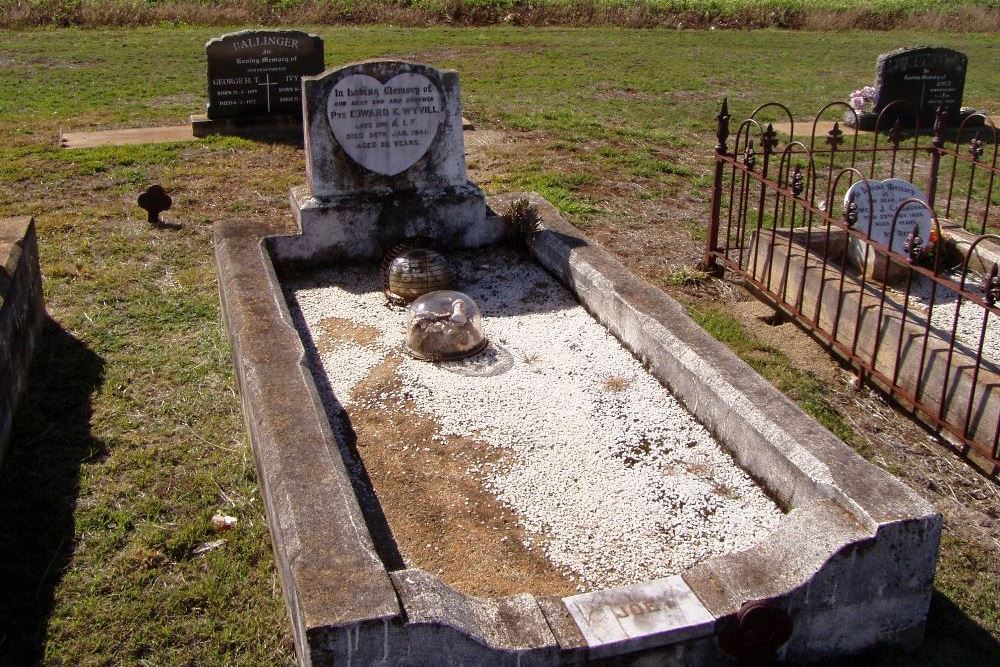 Commonwealth War Grave Yarraman Cemetery