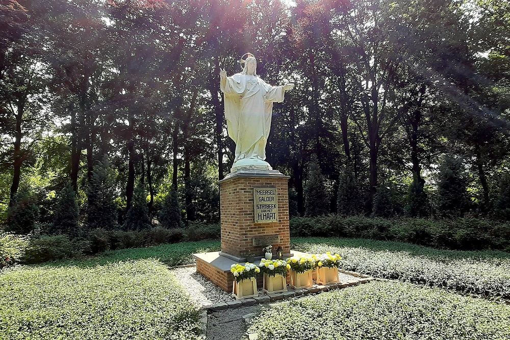 War Memorial Meersel-Dreef #1