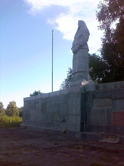 Oorlogsmonument Terny #3