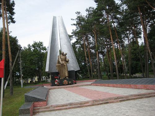 Mass Grave Soviet Soldiers Braslav #1
