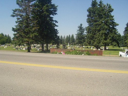 Commonwealth War Graves Olds Cemetery