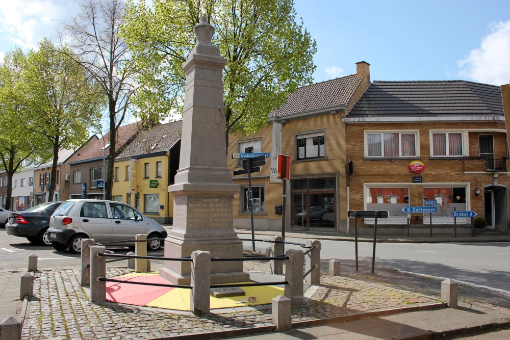 Oorlogsmonument Sint-Maria-Oudenhove #1