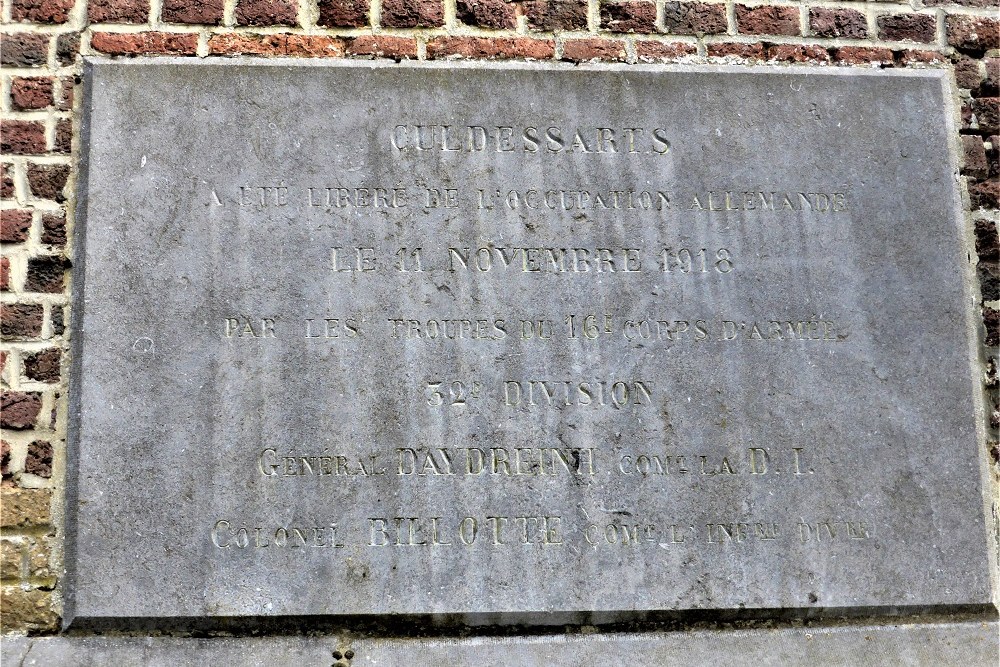 Memorials War Victims Cul-des-Sarts #4