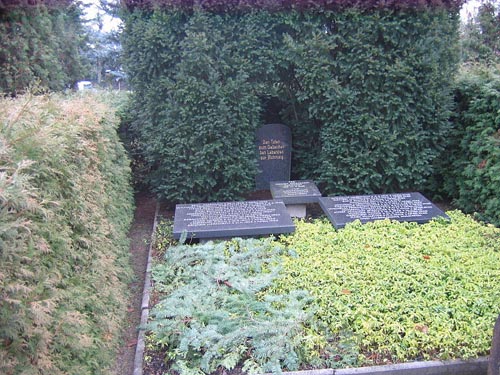 Mass Grave German and Russian Soldiers