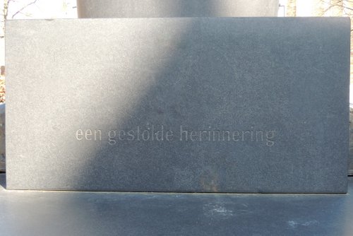 Bombardementsmonument 'Een gestolde herinnering' Middelburg #2