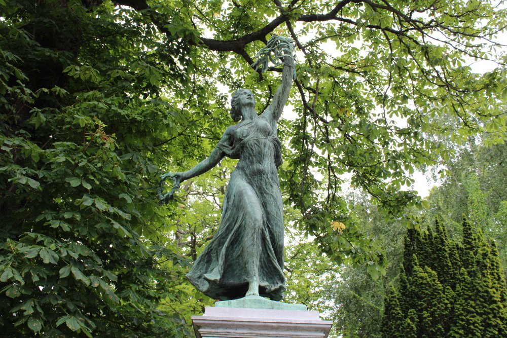 War Memorial Péruwelz #3