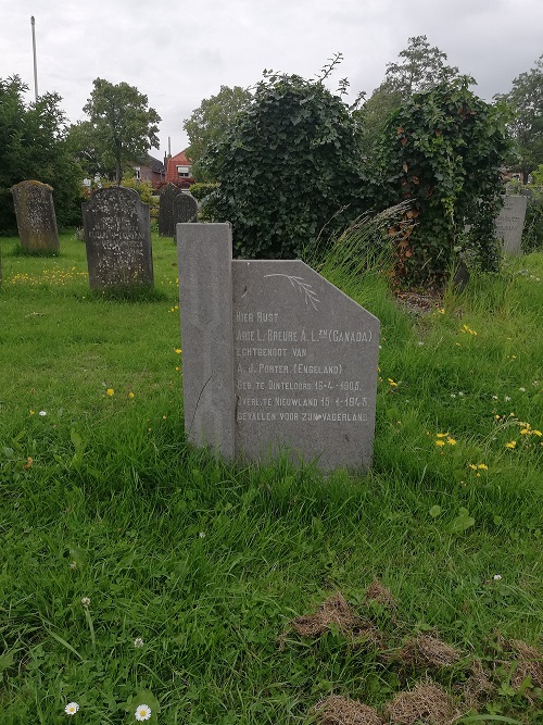 Dutch War Graves Municipal Cemetery Dinteloord #2