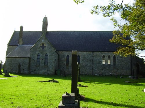 Commonwealth War Graves St. Cuthbert Churchyard