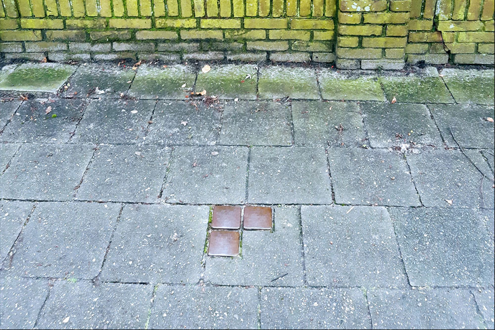 Stolpersteine Vondelkade 45 #2