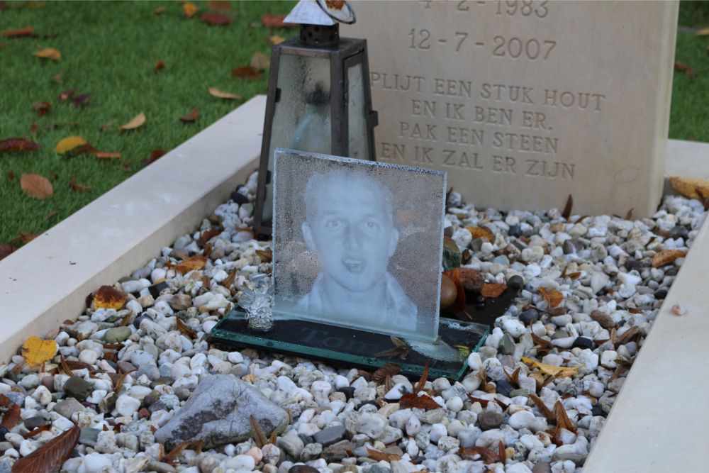 Nederlandse Oorlogsgraven Rooms Katholieke Begraafplaats Berkel-Enschot #2