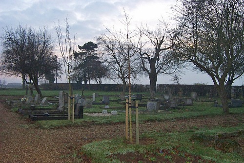 Commonwealth War Grave Stanwick Cemetery #1