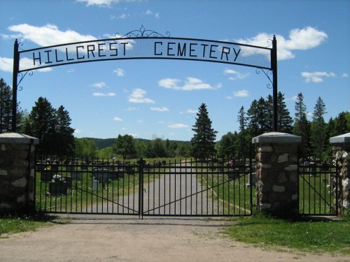 Commonwealth War Grave Hillcrest Cemetery