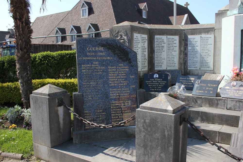 War Memorial Le Portel #2