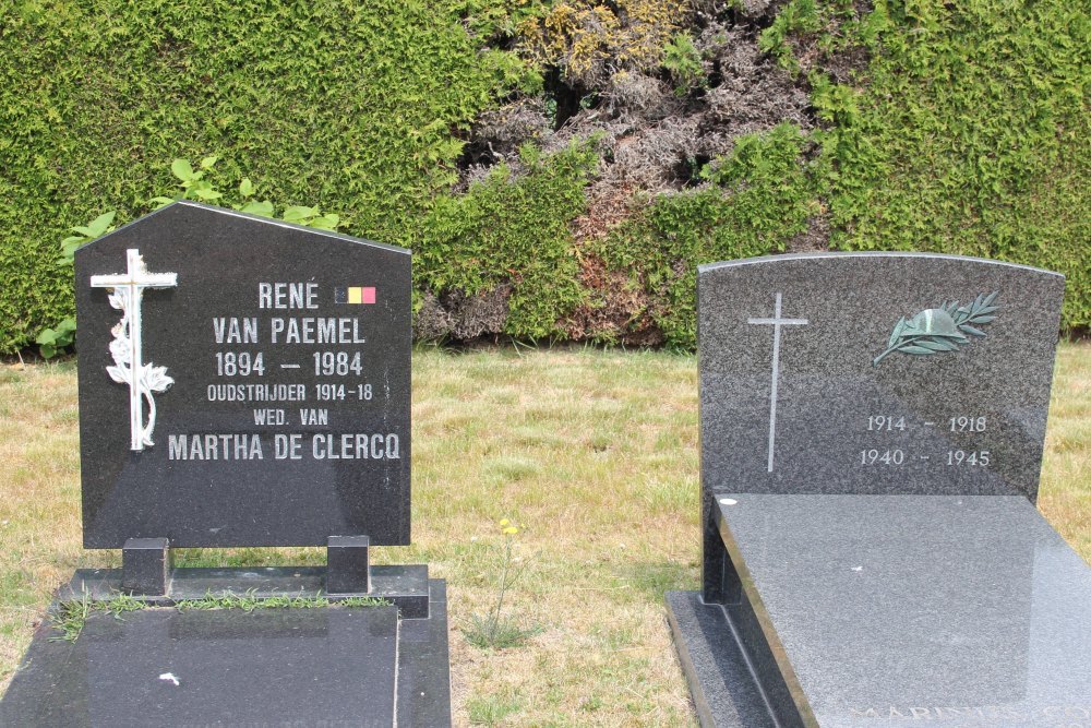 Belgian Graves Veterans Lotenhulle #2