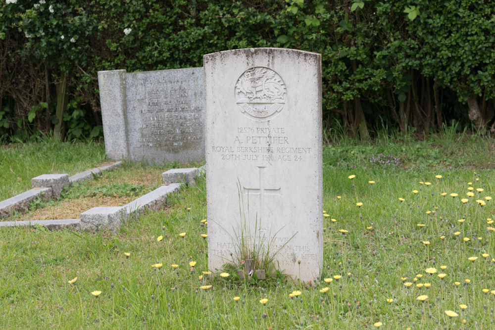 Oorlogsgraven van het Gemenebest Campton and Shefford Cemetery #3
