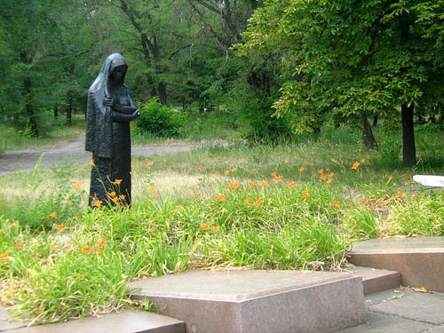 Mass Grave Soviet Soldiers 