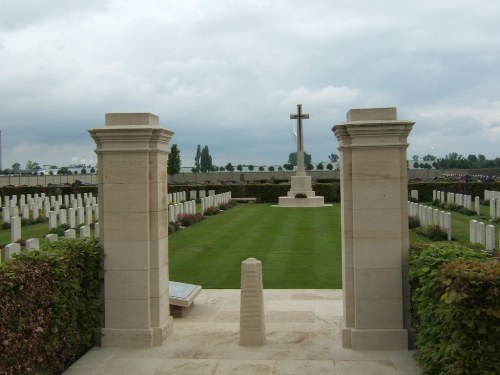 Commonwealth War Graves Rosieres Extension