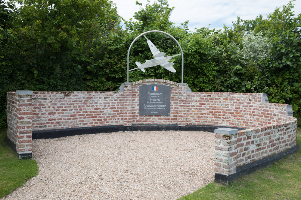 Crash Memorial Douglas Boston IIIA BZ393 #1