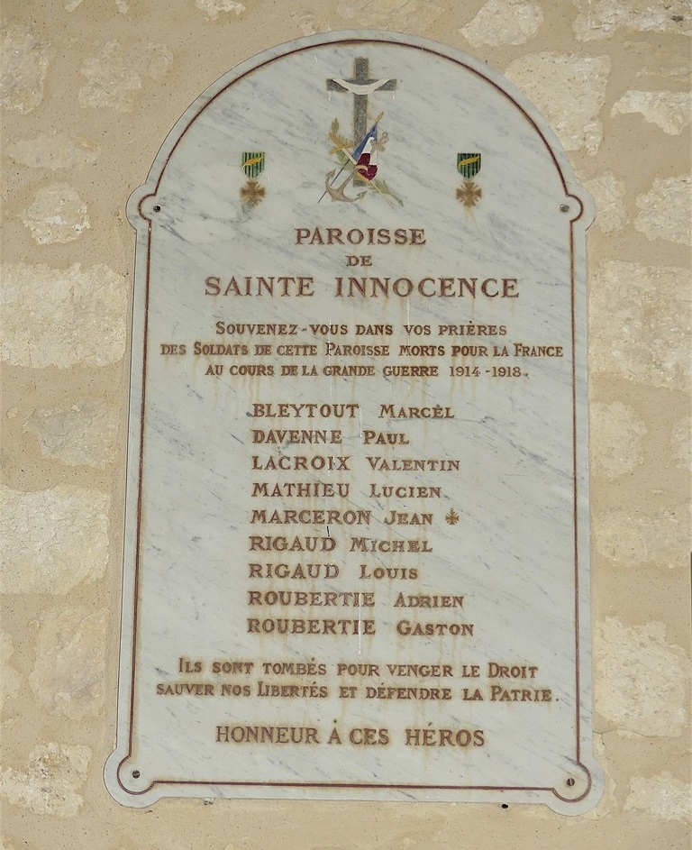 Oorlogsmonument Parochie van Sainte-Innocence #1