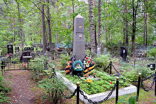 Sovjet Oorlogsgraven Priozersk #2