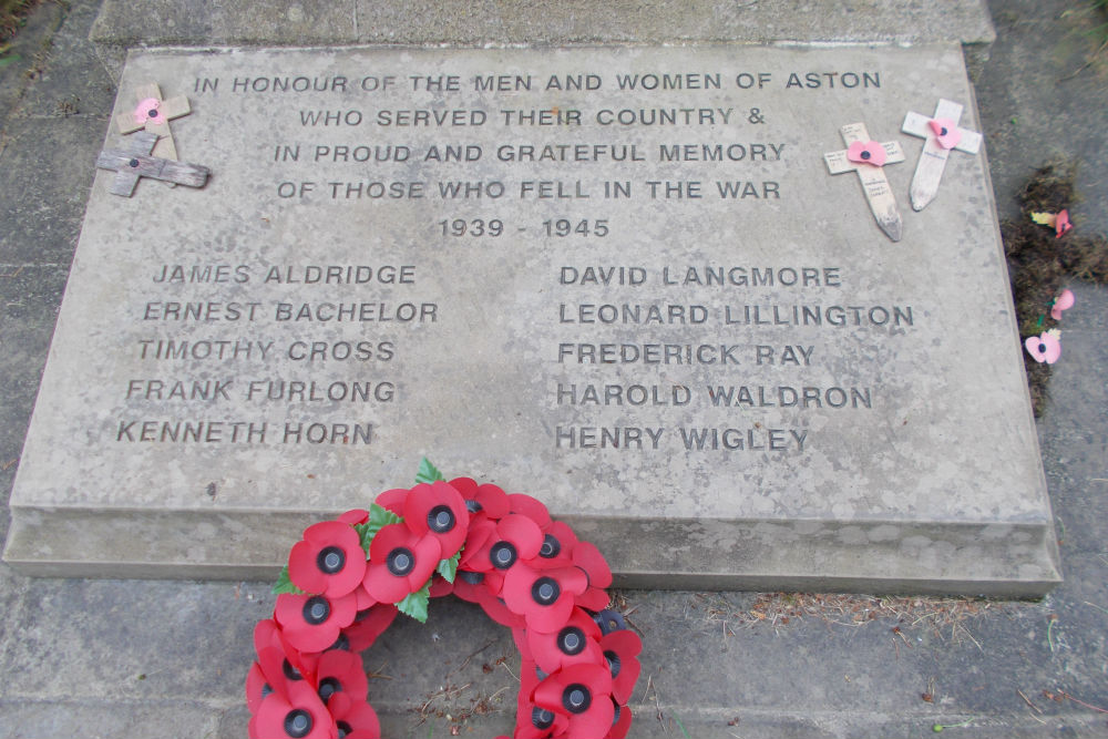 War Memorial Aston Upthorpe #2