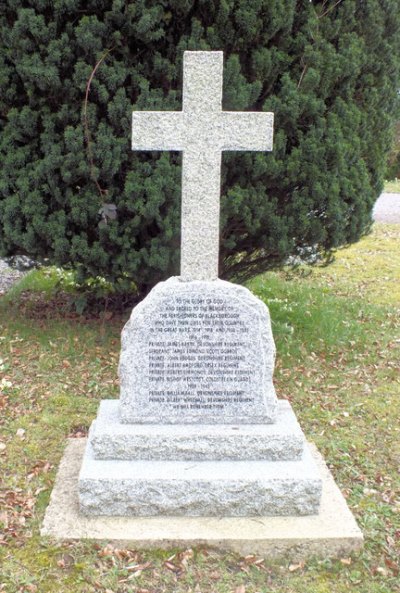 Oorlogsmonument Blackborough #1