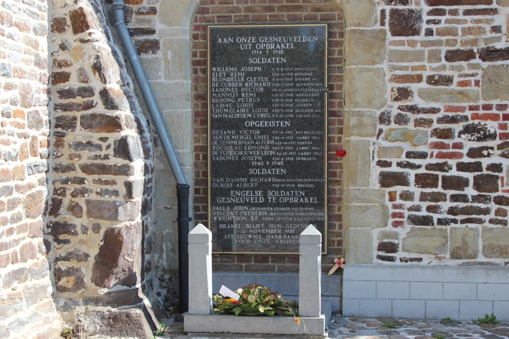 War Memorial Opbrakel #2