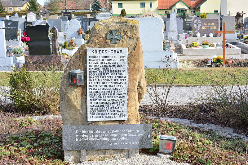 Duitse Oorlogsgraven Zwentendorf an der Donau #1