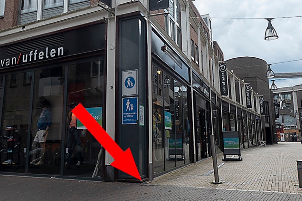 Herdenkingsstenen Sint Jorisstraat 7 #2