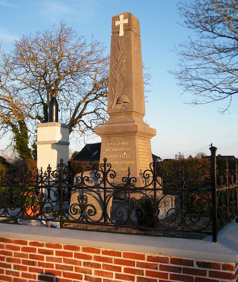 Oorlogsmonument Saigneville #1