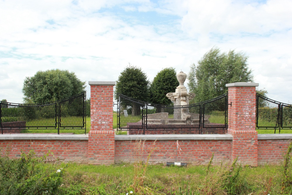Voormalige Belgische Oorlogsbegraafplaats Molenhoek #1