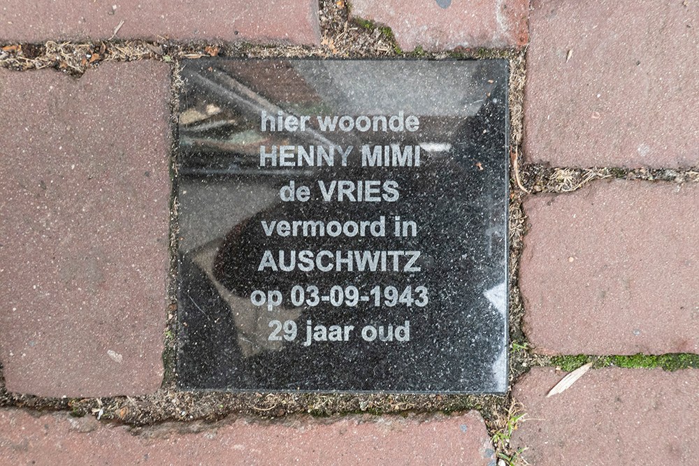 Herdenkingsstenen Kamp 16b #3
