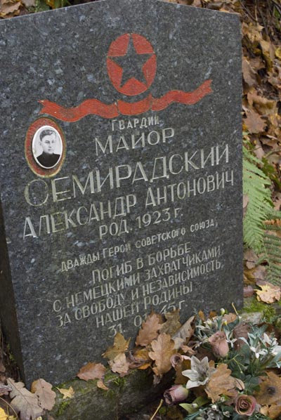 Sovjet-Poolse Oorlogsbegraafplaats Pila #5