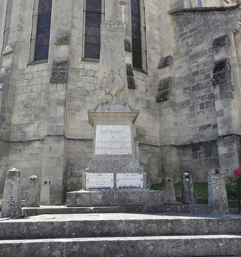 Oorlogsmonument Juvigny-en-Perthois