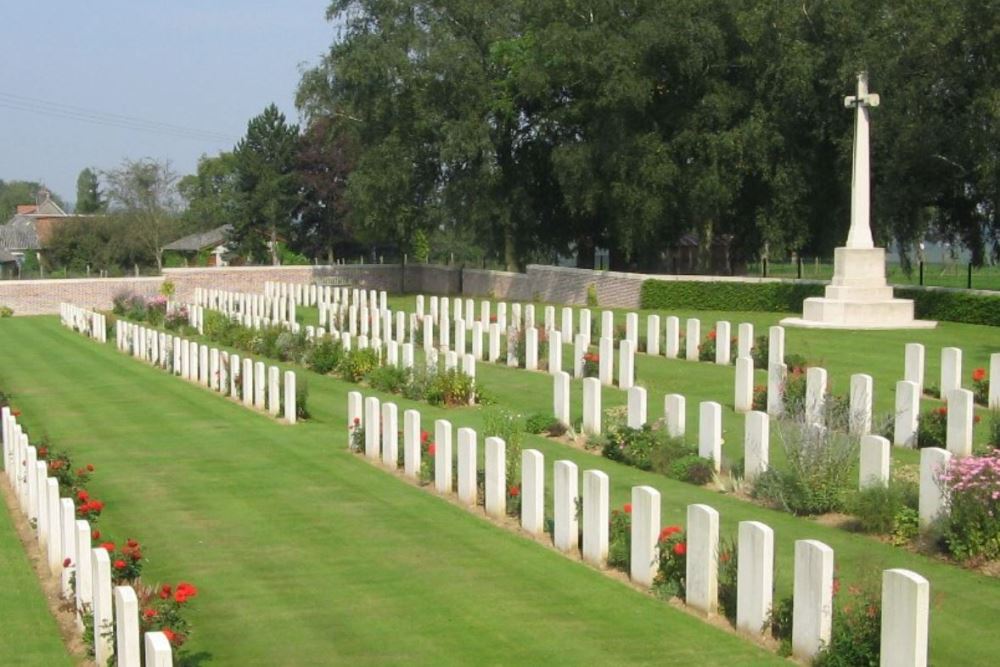 Commonwealth War Cemetery St. Pol-sur-Ternoise