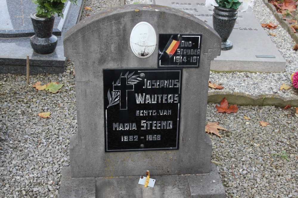 Belgian Graves Veterans Sint-Agatha-Rode #1