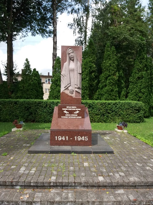 Sovjet Oorlogsbegraafplaats Lukiai #3