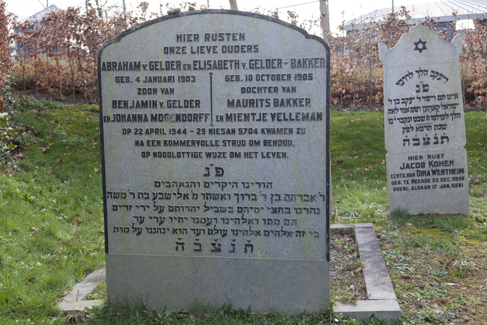 Dutch (Jewish an General) War Graves Hattem #1