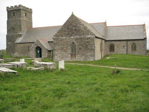 Commonwealth War Graves St. Materiana Churchyard